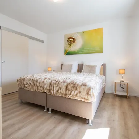 Apartment Luxury 2 *
